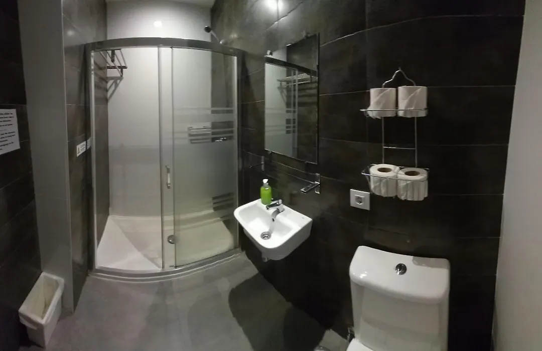 Hostel Central Sevilla-1